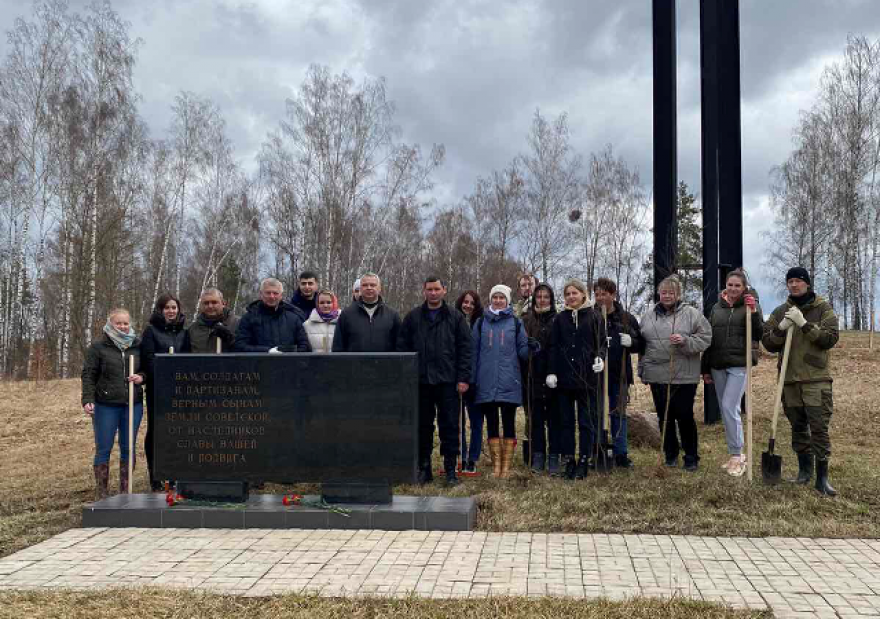 Минский облкомитет, братская могила в аг. Гатово Минского р-на
