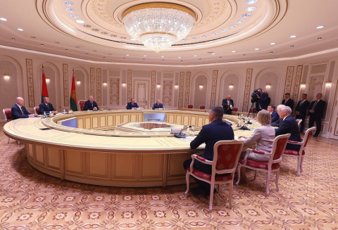 Встреча Президента Республики Беларусь Александра Лукашенко с Губернатором Томской области Владимиром Мазуром