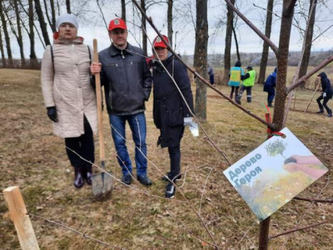 Витебский облкомитет, мемориальный комплекс «5-й полк»