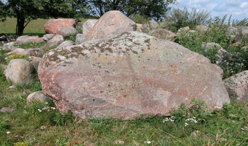 Валун «Большой камень» плисский 1
