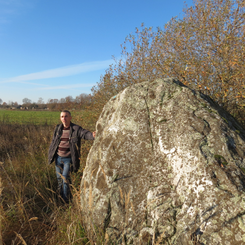 Большой камень Дубовковский